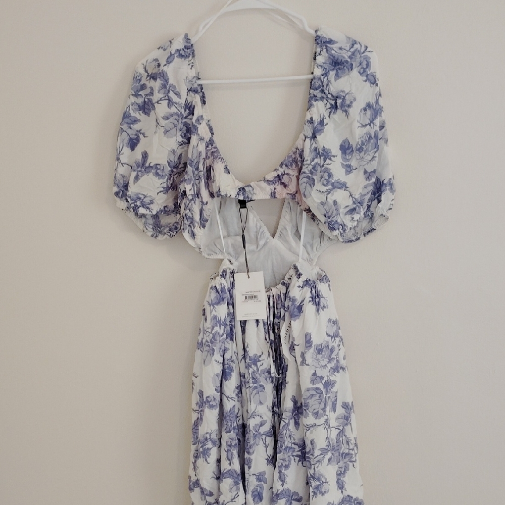 Bardot Backless Floral Dress in White and Purple - Picture 5 of 5